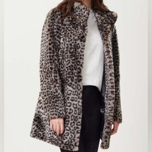 CALVIN KLEIN Faux Fur Coat in Charcoal Leopard Size Small NWT